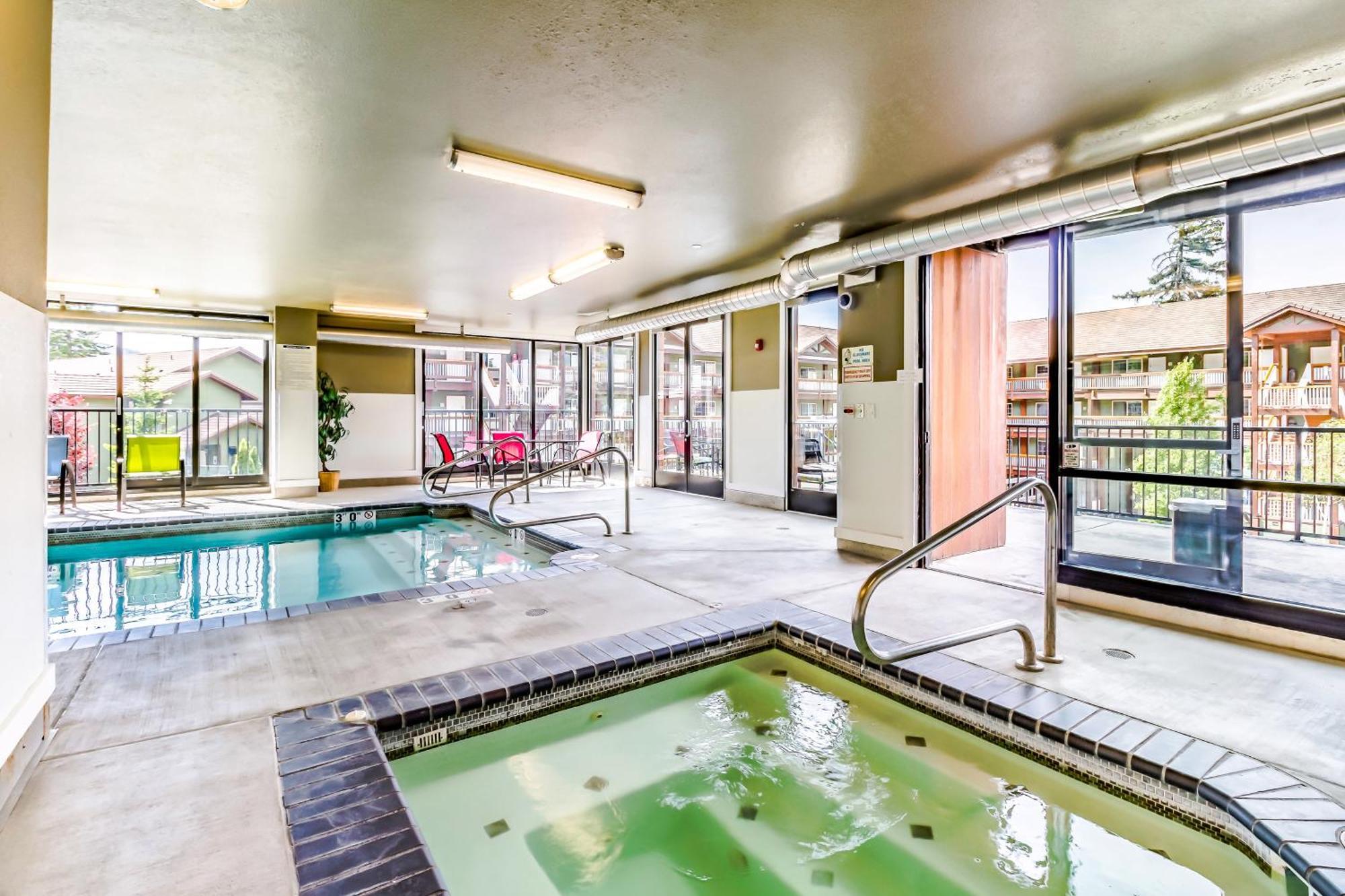 Chelan Resort Suites: Comfort By The Lake #201 Bagian luar foto