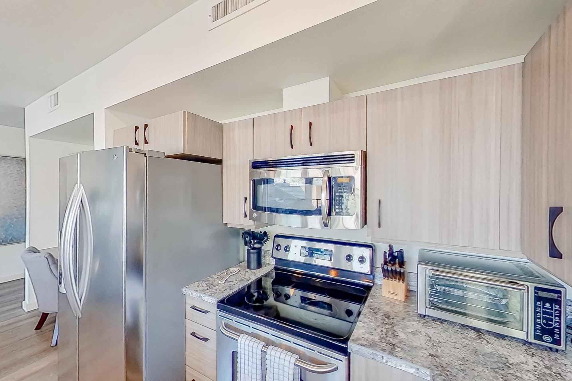 Chelan Resort Suites: Comfort By The Lake #201 Bagian luar foto